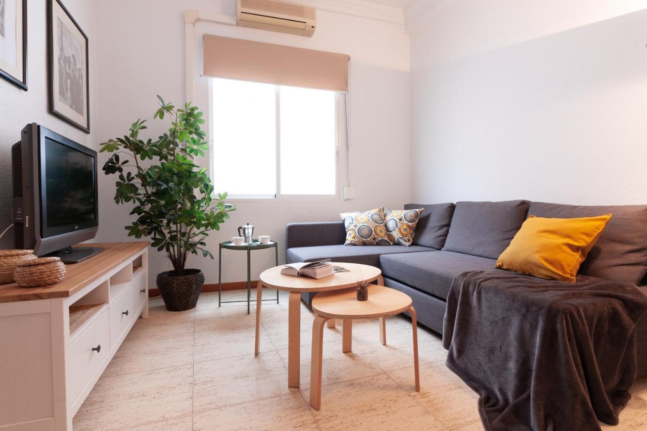Sea & Wave Soho Family Apartment Малага Экстерьер фото