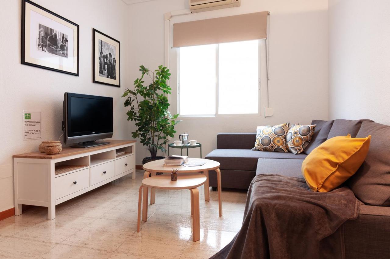 Sea & Wave Soho Family Apartment Малага Экстерьер фото