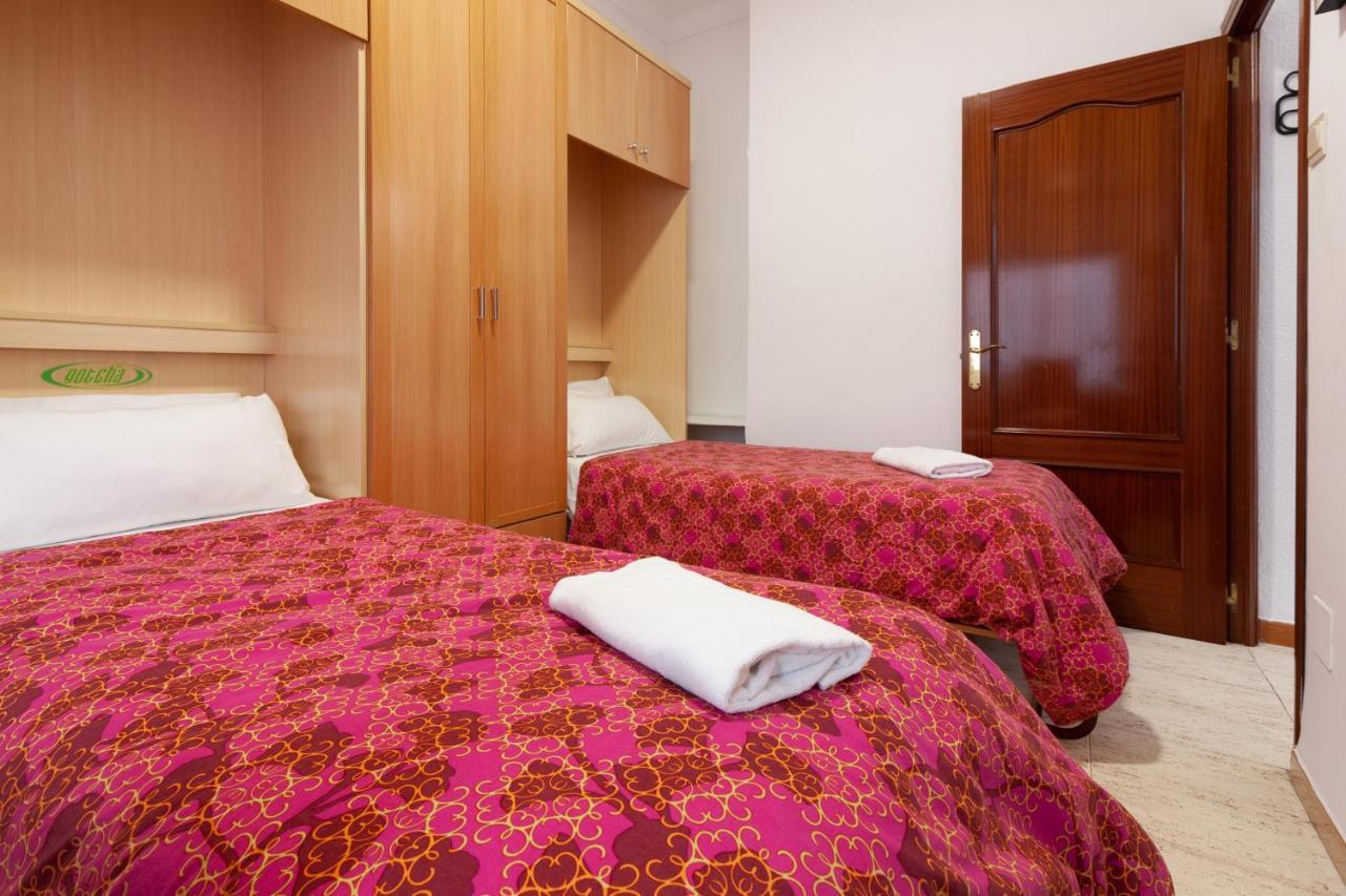 Sea & Wave Soho Family Apartment Малага Экстерьер фото