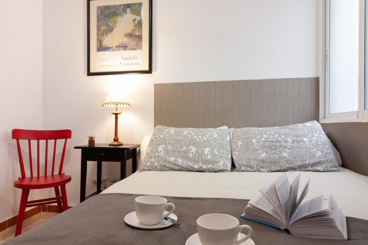 Sea & Wave Soho Family Apartment Малага Экстерьер фото